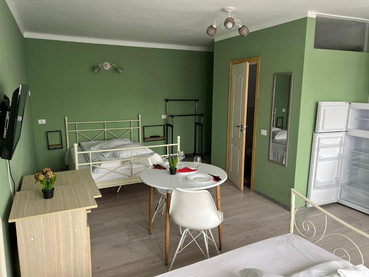 Premont Studios Vidombák Kültér fotó